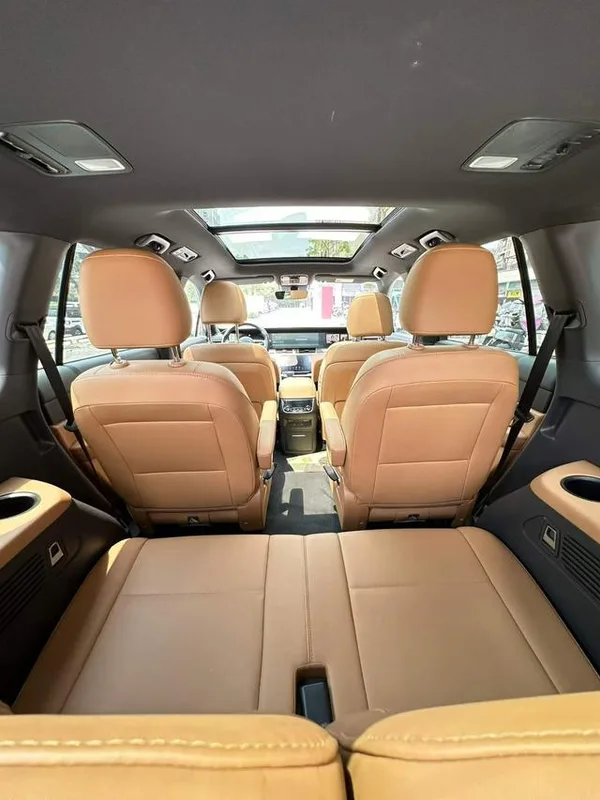 Li Auto ONE 2021 Extensión de rango 6 Placa del asiento interior foto 7
