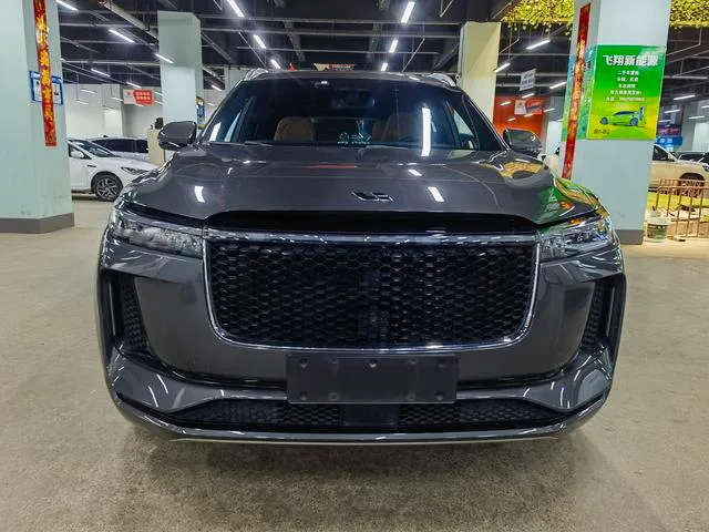 Li Auto ONE 2020 extended range 7 Seat plate exterior photo 2 Li Auto ONE 2020 extended range 7 Seat plate exterior photo 2