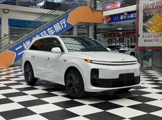 Li Auto L6 2024 Pro Версия экстерьер фото 3