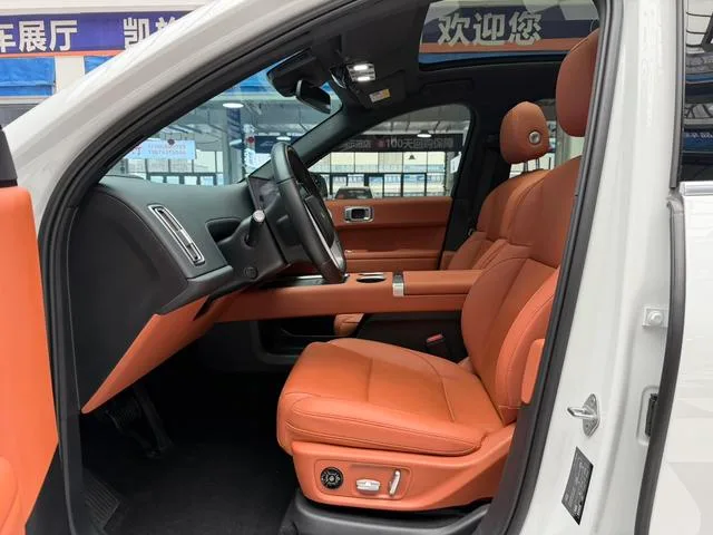 Li Auto L6 2024 Pro Версия экстерьер фото 4