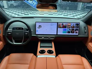 Li Auto L6 2024 Pro Версия экстерьер фото 6