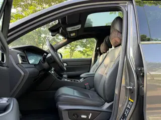 Li Auto ONE 2021 Extensión de rango 6 Placa del asiento exterior foto 7