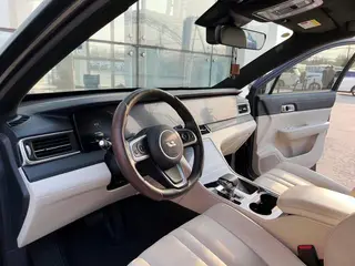 Li Auto ONE 2020 Extensión de rango 6 Placa del asiento exterior foto 10 Li Auto ONE 2020 Extensión de rango 6 Placa del asiento exterior foto 10