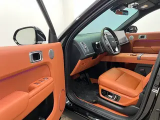 Li Auto L8 2024 Pro Версия интерьер фото 19 Li Auto L8 2024 Pro Версия интерьер фото 19