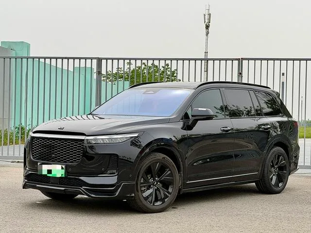 Li Auto ONE 2021 extended range 6 Seat plate exterior photo 1 Li Auto ONE 2021 extended range 6 Seat plate exterior photo 1