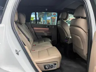 Li Auto L7 2025 Max Smart Rejuvenation New Edition interior photo 15 Li Auto L7 2025 Max Smart Rejuvenation New Edition interior photo 15
