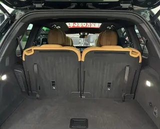 Li Auto ONE 2021 Увеличение диапазона 6 Кресельная плита интерьер фото 8 Li Auto ONE 2021 Увеличение диапазона 6 Кресельная плита интерьер фото 8