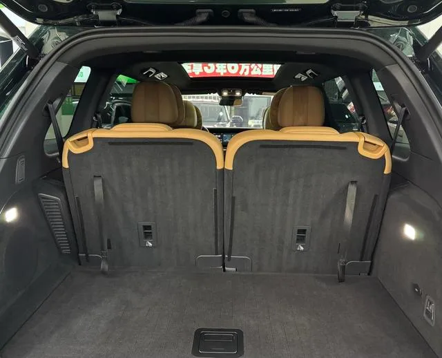 Li Auto ONE 2021 Увеличение диапазона 6 Кресельная плита интерьер фото 8 Li Auto ONE 2021 Увеличение диапазона 6 Кресельная плита интерьер фото 8