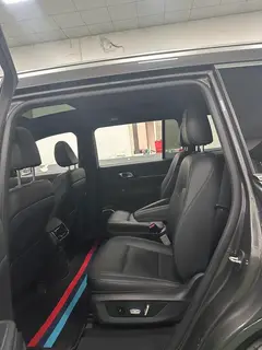 Li Auto ONE 2021 extended range 6 Seat plate interior photo 7 Li Auto ONE 2021 extended range 6 Seat plate interior photo 7