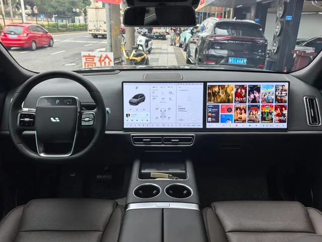Li Auto L9 2022 Max Edición exterior foto 9