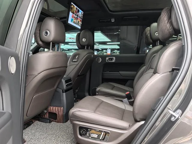 Li Auto L9 2022 Max Edición interior foto 11