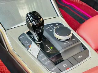 BMW 4 Series 2022 430i Capa abierta M Traje nocturno deportivo Yao interior foto 11 BMW 4 Series 2022 430i Capa abierta M Traje nocturno deportivo Yao interior foto 11