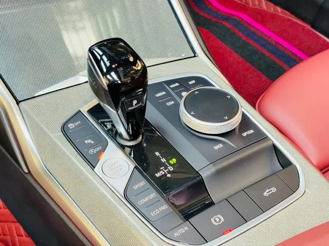 BMW 4 Series 2022 430i Capa abierta M Traje nocturno deportivo Yao interior foto 11 BMW 4 Series 2022 430i Capa abierta M Traje nocturno deportivo Yao interior foto 11