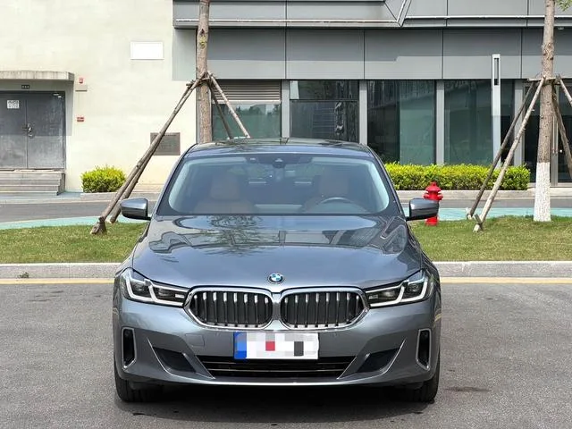 BMW 6 Series GT 2021 630i Luxury Design Set exterior photo 2