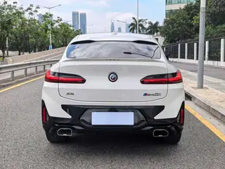 BMW X4 2022 M40i exterior foto 4