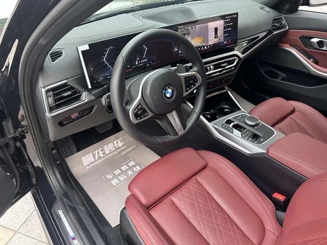 BMW 3 Series 2023 325i M Sports Night Suit interior photo 14 BMW 3 Series 2023 325i M Sports Night Suit interior photo 14