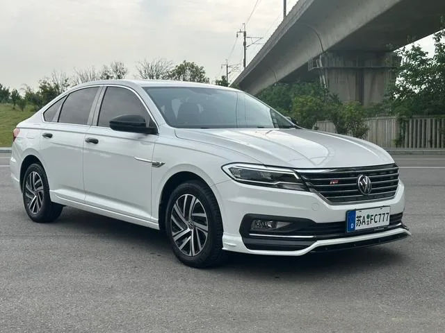 Volkswagen Lavida 2022 280TSI DSG Comfort Edition exterior photo 3 Volkswagen Lavida 2022 280TSI DSG Comfort Edition exterior photo 3