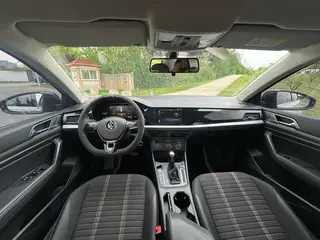 Volkswagen Lavida 2022 280TSI DSG Comfort Edition interior photo 11 Volkswagen Lavida 2022 280TSI DSG Comfort Edition interior photo 11