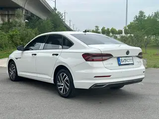 Volkswagen Lavida 2022 280TSI DSG Comfort Edition interior photo 14 Volkswagen Lavida 2022 280TSI DSG Comfort Edition interior photo 14