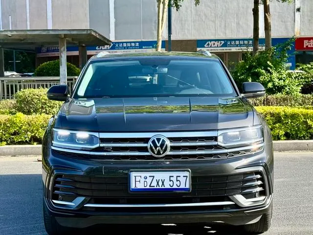 Volkswagen Teramont 2022 Teramont X 330TSI Deux roues motrices respectent la version de luxe extérieur photo 2