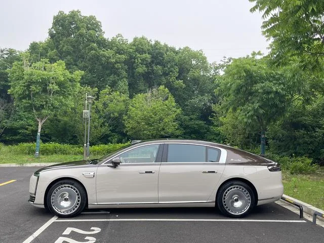 Maextro S800 2025 extended range Starshine Executive Edition 4 seat exterior photo 4 Maextro S800 2025 extended range Starshine Executive Edition 4 seat exterior photo 4