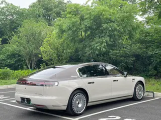 Maextro S800 2025 extended range Starshine Executive Edition 4 seat interior photo 17 Maextro S800 2025 extended range Starshine Executive Edition 4 seat interior photo 17