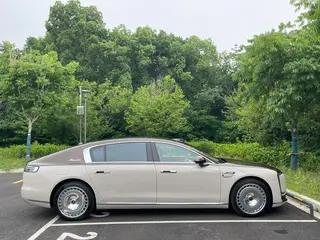 Maextro S800 2025 extended range Starshine Executive Edition 4 seat interior photo 18 Maextro S800 2025 extended range Starshine Executive Edition 4 seat interior photo 18