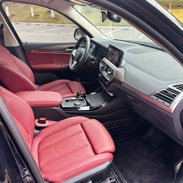 BMW X3 2023 xDrive30i Líder M Traje de noche Yao interior foto 14 BMW X3 2023 xDrive30i Líder M Traje de noche Yao interior foto 14