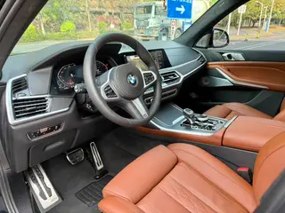 BMW X7 2022 xDrive40i Premium Class M Sports suit exterior photo 4 BMW X7 2022 xDrive40i Premium Class M Sports suit exterior photo 4