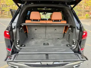 BMW X7 2022 xDrive40i Premium Class M Sports suit exterior photo 10 BMW X7 2022 xDrive40i Premium Class M Sports suit exterior photo 10