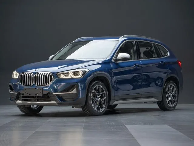 BMW X1 2022 sDrive20Li Модный тип экстерьер фото 1 BMW X1 2022 sDrive20Li Модный тип экстерьер фото 1