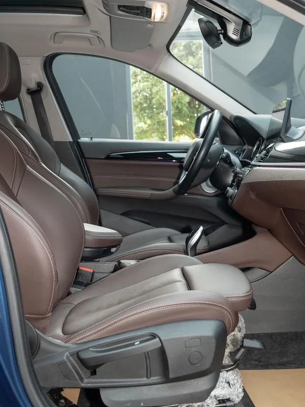 BMW X1 2022 sDrive20Li Модный тип интерьер фото 18 BMW X1 2022 sDrive20Li Модный тип интерьер фото 18