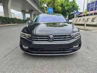 Volkswagen Magotan 2020 330TSI DSG Leading Type exterior photo 2