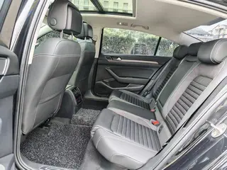 Volkswagen Magotan 2020 330TSI DSG Leading Type interior photo 6
