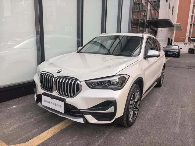 BMW X1 2022 xDrive25Li Premium Class exterior photo 1 BMW X1 2022 xDrive25Li Premium Class exterior photo 1