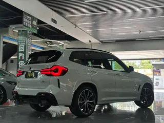 BMW X3 2022 xDrive30i Leading Type M Obsidian Night Suit exterior photo 6 BMW X3 2022 xDrive30i Leading Type M Obsidian Night Suit exterior photo 6