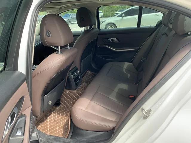 BMW 3 Series 2021 Reforma 325i M Conjunto deportivo exterior foto 5 BMW 3 Series 2021 Reforma 325i M Conjunto deportivo exterior foto 5