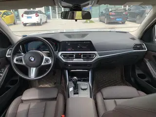 BMW 3 Series 2021 Reforma 325i M Conjunto deportivo interior foto 6 BMW 3 Series 2021 Reforma 325i M Conjunto deportivo interior foto 6