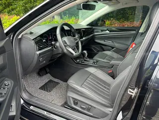Volkswagen Passat 2022 330TSI Version d'élite extérieur photo 5 Volkswagen Passat 2022 330TSI Version d'élite extérieur photo 5