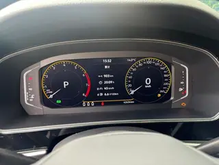 Volkswagen Passat 2022 330TSI Version d'élite extérieur photo 6 Volkswagen Passat 2022 330TSI Version d'élite extérieur photo 6