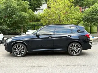 BMW X3 2023 xDrive30i Leading Type M Obsidian Night Suit exterior photo 5 BMW X3 2023 xDrive30i Leading Type M Obsidian Night Suit exterior photo 5