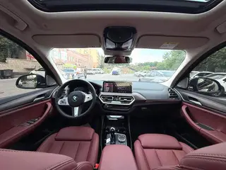 BMW X3 2023 xDrive30i Leading Type M Obsidian Night Suit interior photo 9 BMW X3 2023 xDrive30i Leading Type M Obsidian Night Suit interior photo 9