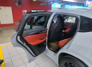 BMW X4 M 2022 X4 M Thunder Edition interior photo 7 BMW X4 M 2022 X4 M Thunder Edition interior photo 7