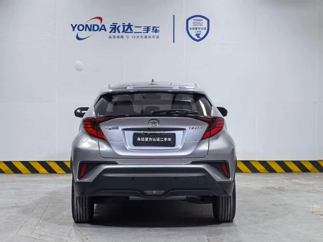 Toyota IZOA 2021 2.0L Versión Yidong exterior foto 2