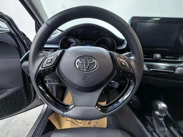 Toyota IZOA 2021 2.0L Versión Yidong exterior foto 8