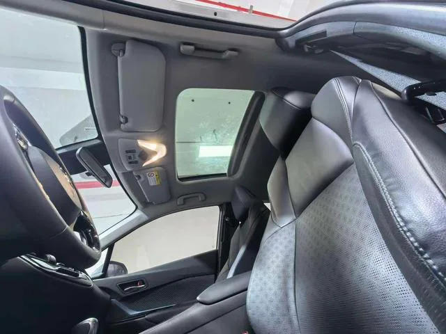 Toyota IZOA 2021 2.0L Versión Yidong interior foto 11