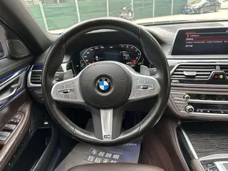 BMW 7 Series 2021 730Li M Sports suit interior photo 16 BMW 7 Series 2021 730Li M Sports suit interior photo 16
