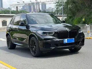 BMW X5 2022 Restyling xDrive 30Li Premium Class M Sports suit exterior photo 3 BMW X5 2022 Restyling xDrive 30Li Premium Class M Sports suit exterior photo 3