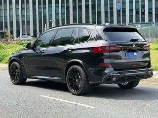 BMW X5 2022 Restyling xDrive 30Li Premium Class M Sports suit exterior photo 6 BMW X5 2022 Restyling xDrive 30Li Premium Class M Sports suit exterior photo 6