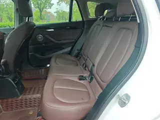 BMW X1 2022 sDrive20Li Tipo de lujo interior foto 15 BMW X1 2022 sDrive20Li Tipo de lujo interior foto 15